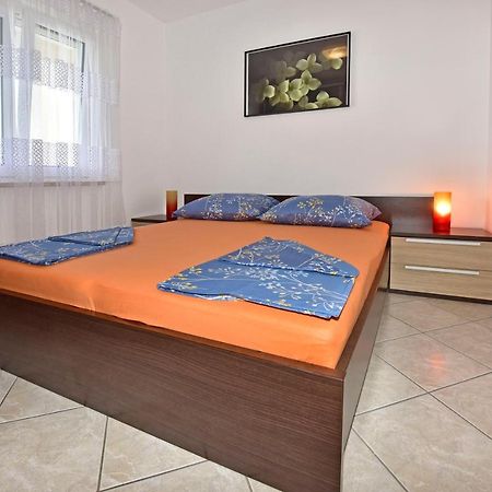 Apartments Elin Sofia بوريتش المظهر الخارجي الصورة