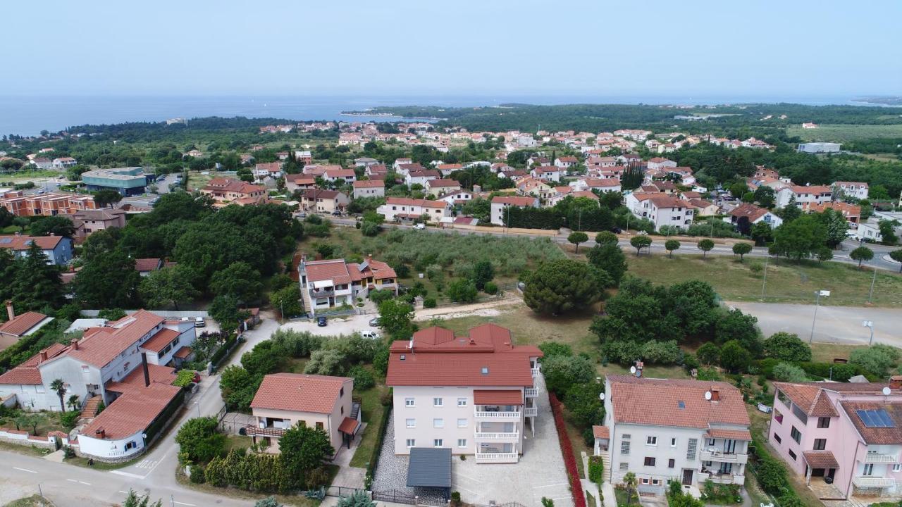 Apartments Elin Sofia بوريتش المظهر الخارجي الصورة