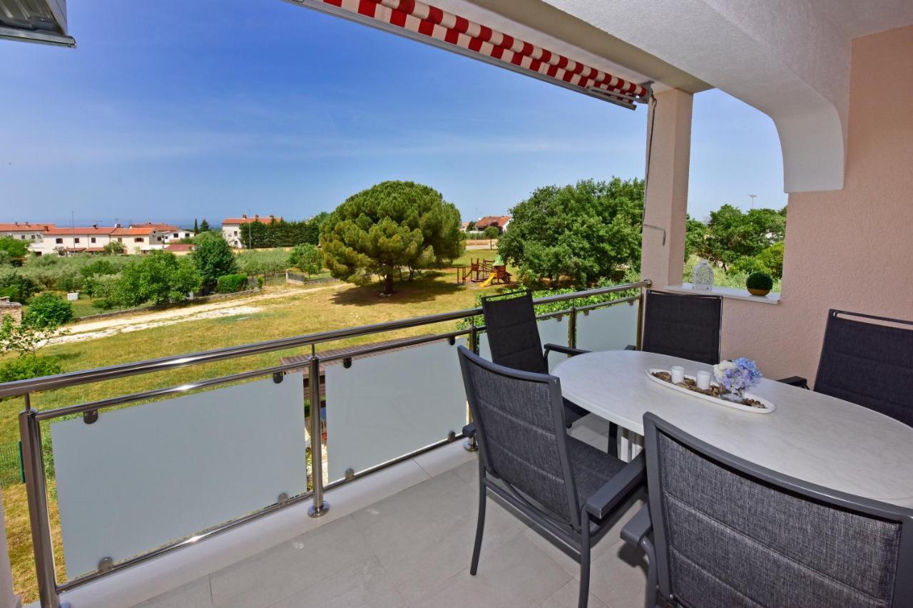 Apartments Elin Sofia بوريتش المظهر الخارجي الصورة