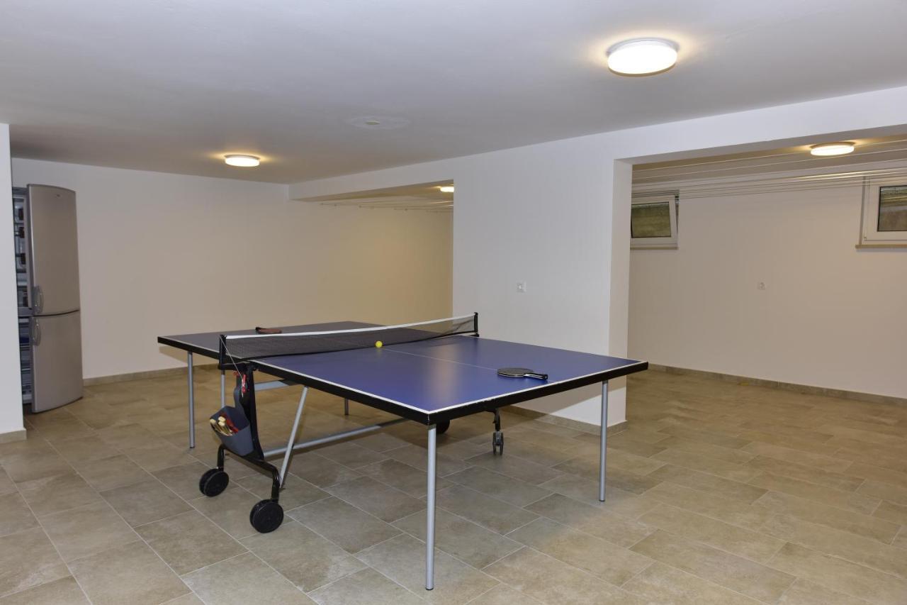 Apartments Elin Sofia بوريتش المظهر الخارجي الصورة