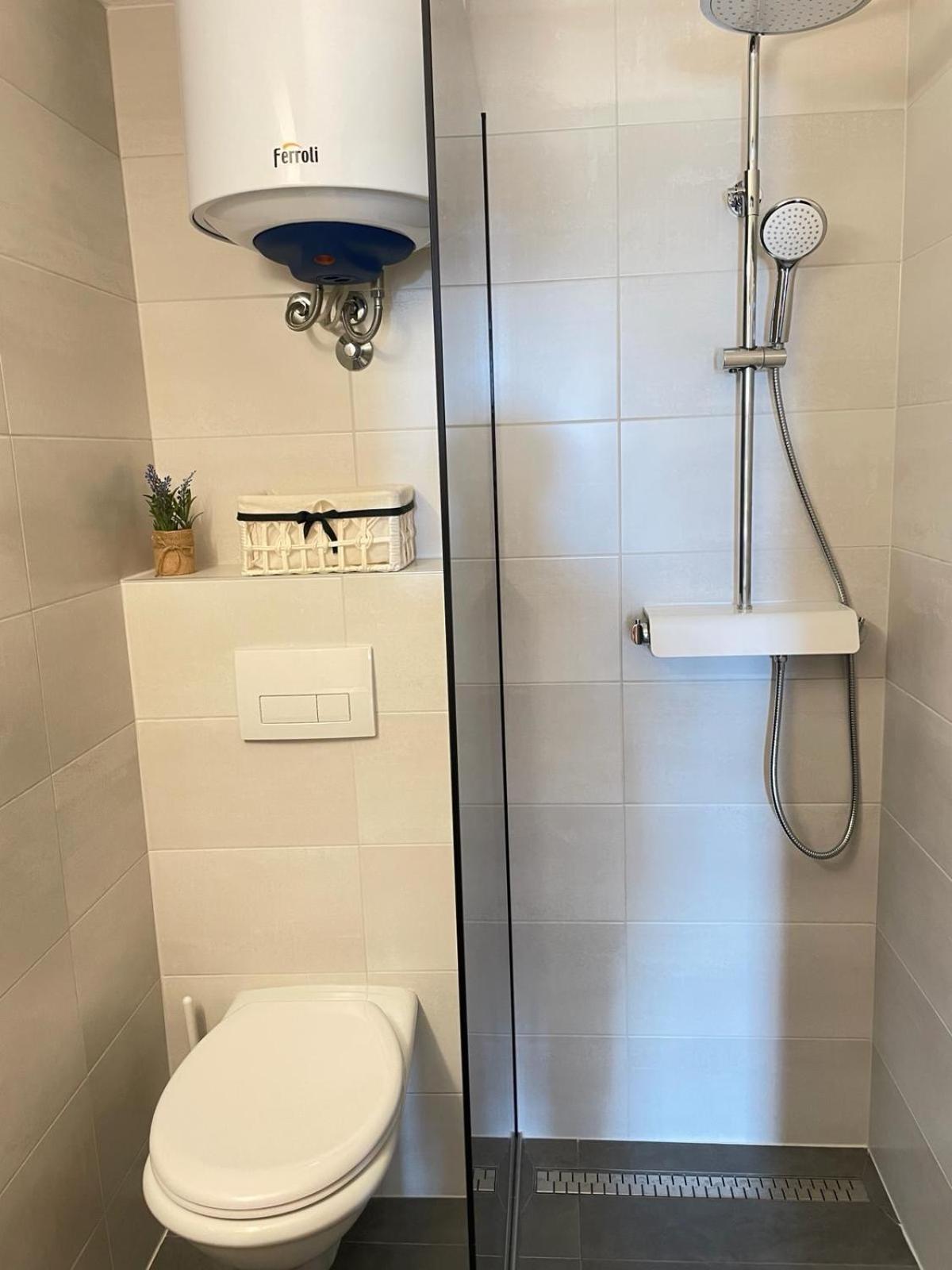 Apartments Elin Sofia بوريتش المظهر الخارجي الصورة
